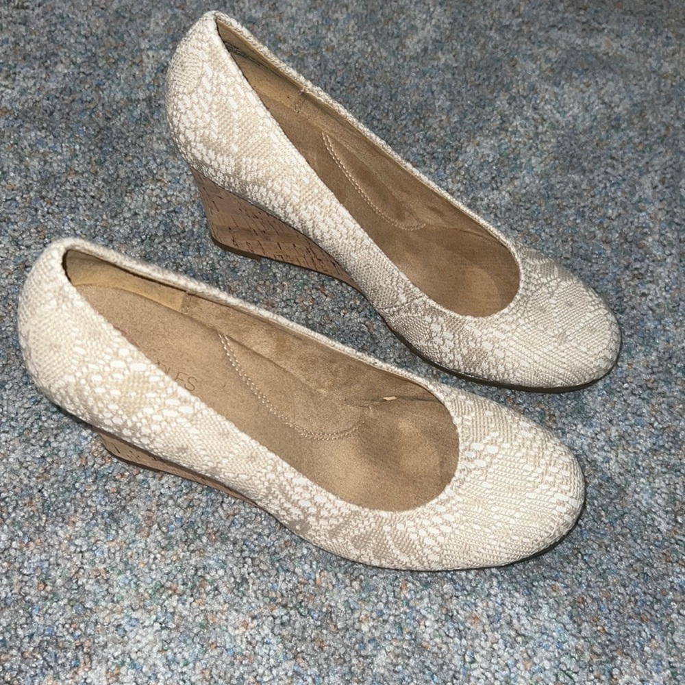 Lace Cork Heels